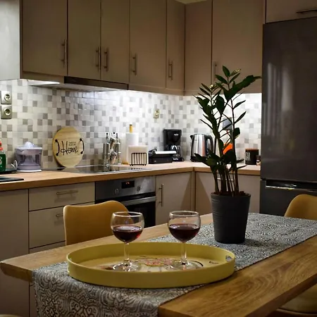 Dolphins House Apartment