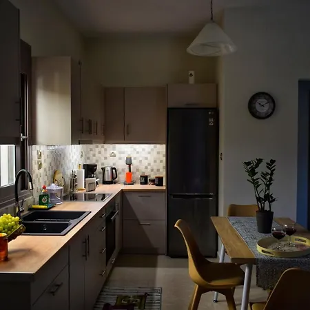 Dolphins House Apartment